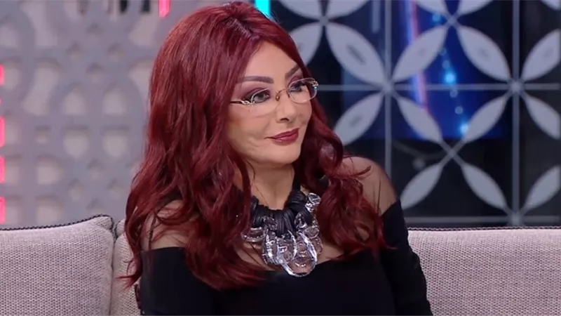 نبيلة عبيد تحتفل بعيد ميلادها الـ 79 .. فيديو