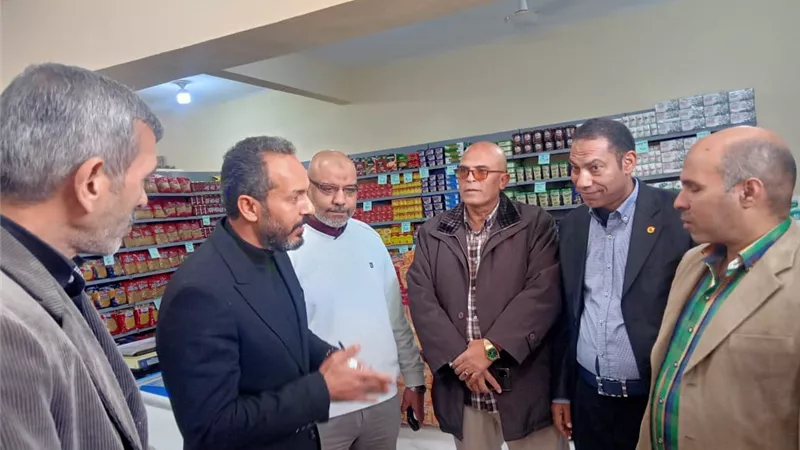 بالصور .. جهاز حدائق اكتوبر يفتتح فرع جديد لشركة النيل للمجمعات الاستهلاكية بتخفيضات 25%