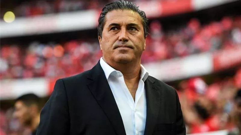 جوزيه بيسيرو يعلن رحيله عن منتخب نيجيريا فى هذا الموعد