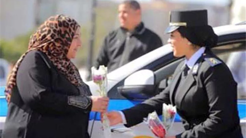 الداخلية تحتفل مع المواطنين بالذكري الـ 72 لعيد الشرطة