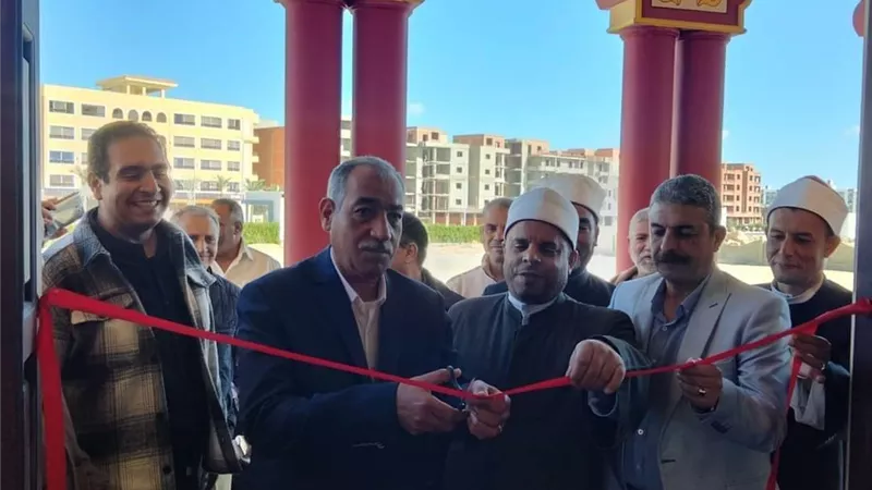 حماية يفتتح مسجد آل صابر على مساحة ٤٤٥٠