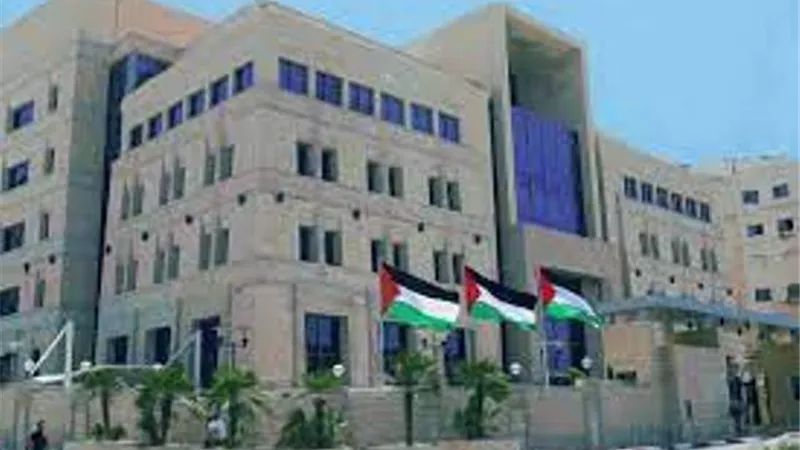 فلسطين تطالب الدول التي علقت تمويل 