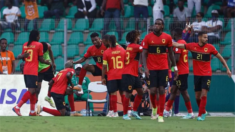 شاهد .. انجولا تتقدم امام نامبيا في دور الـ16 من أمم أفريقيا