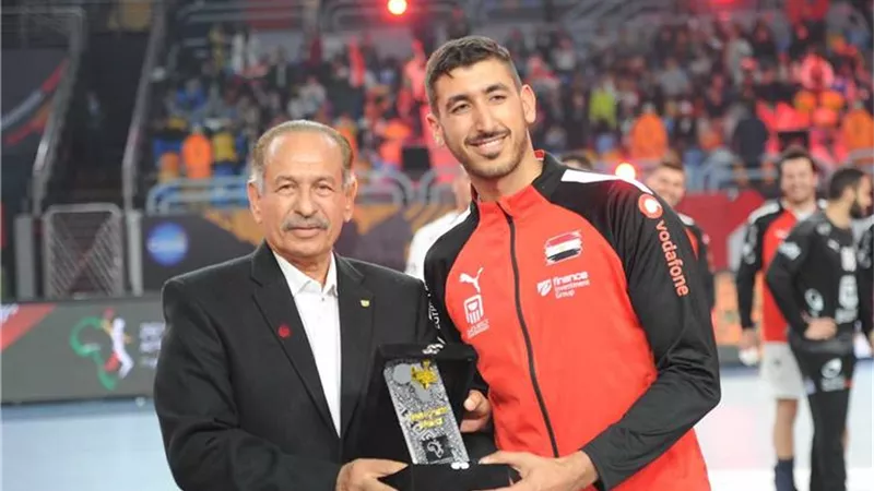 ماذا قال يحيى خالد بعد تتويجه بجائزة الأفضل فى بطولة أمم إفريقيا؟