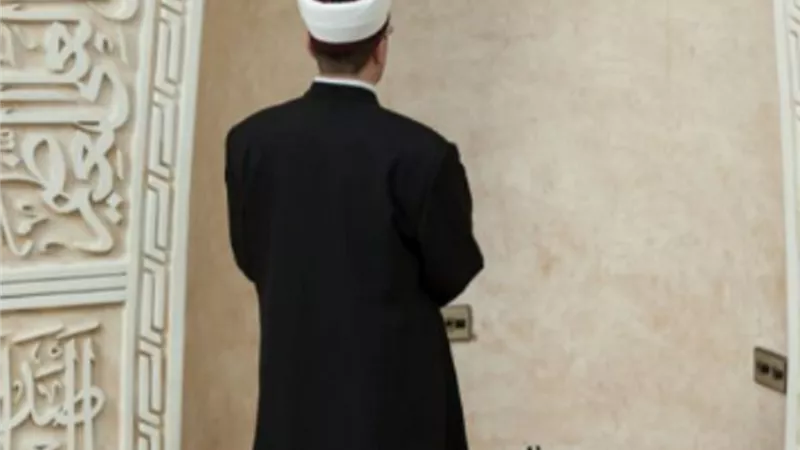 فضل الإمامة في الصلاة