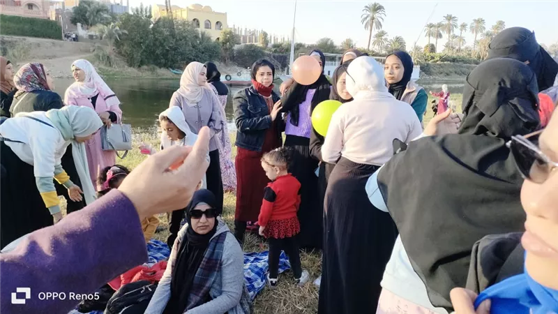 وحدة السكان تنظم فعالية ترفيهية لسيدات الأقصر بمناسبة عيد الشرطه