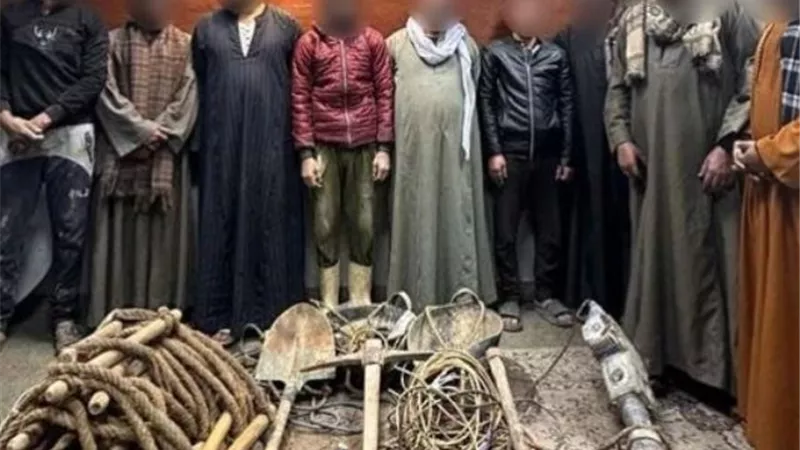ضبط 10 متهمين بالتنقيب عن الآثار في عقار بمصر القديمة