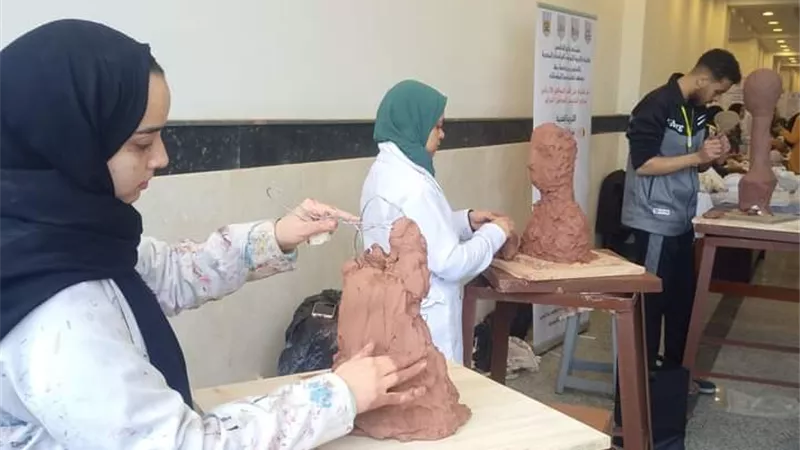 فعاليات السباق بين الوفود المشاركة في ملتقى ابداع الخامس لكليات