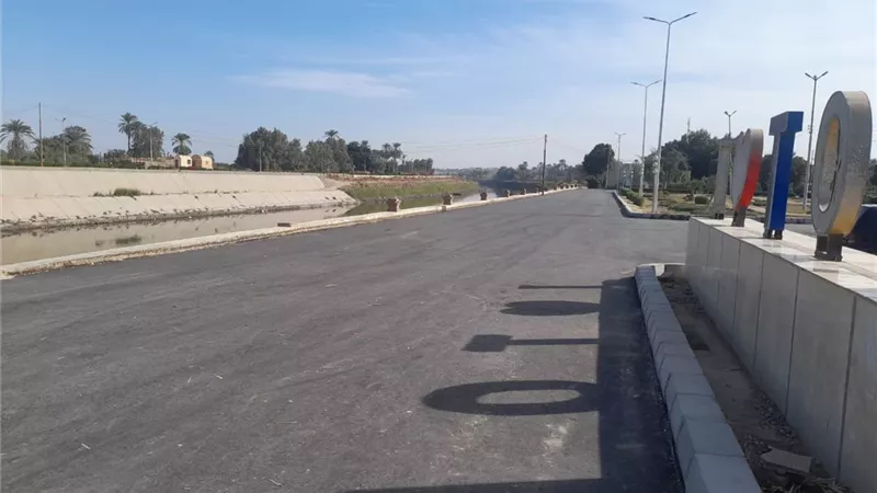 الإنتهاء من أعمال رصف مدخل وكوبرى الطود جنوب الأقصر