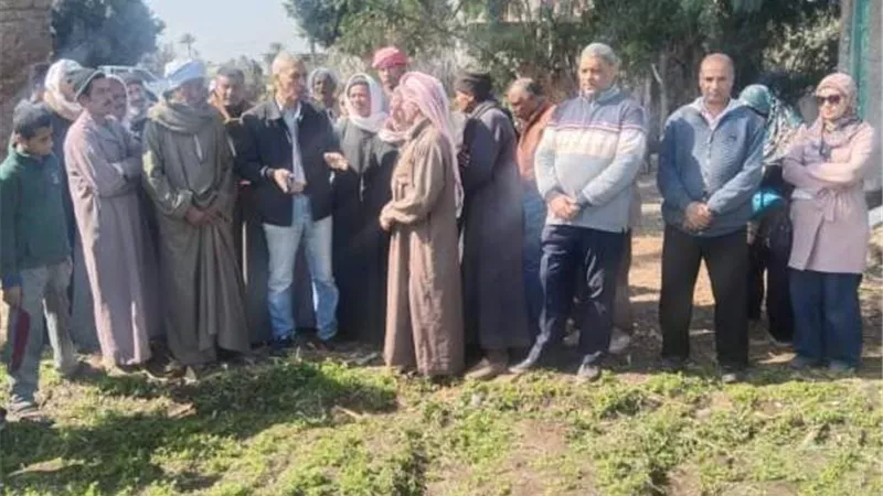 حملات أرشاديه للمزارعين بسمسطا