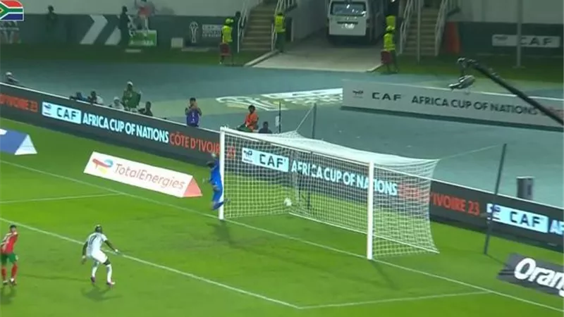 شاهد أهداف تأهل جنوب افريقيا لربع نهائى الكان على حساب المغرب