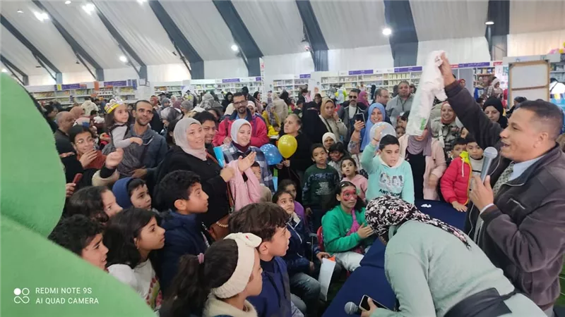 أنشطة و مسابقات بيئية بجناح البيئة بمعرض القاهرة الدولي للكتاب