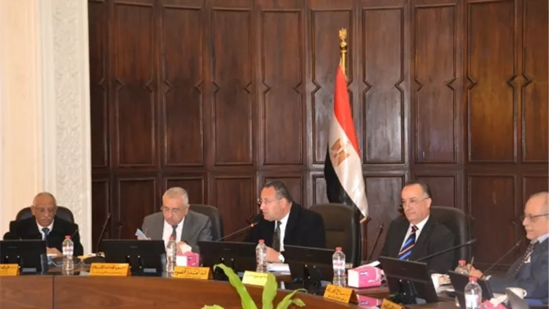 جامعة الإسكندرية تنتهي من استعدادات بدء الدراسة بالترم الثاني