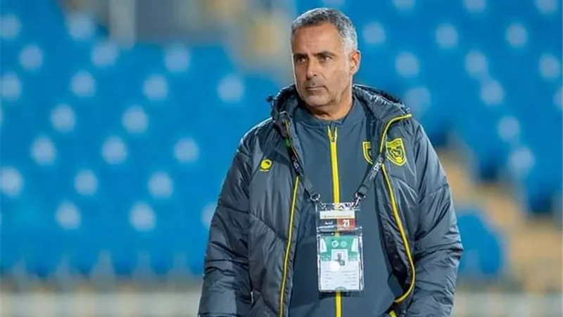 شاهد كل ما تريد معرفته عن مدرب الزمالك الجديد وعلاقته بالأهلي