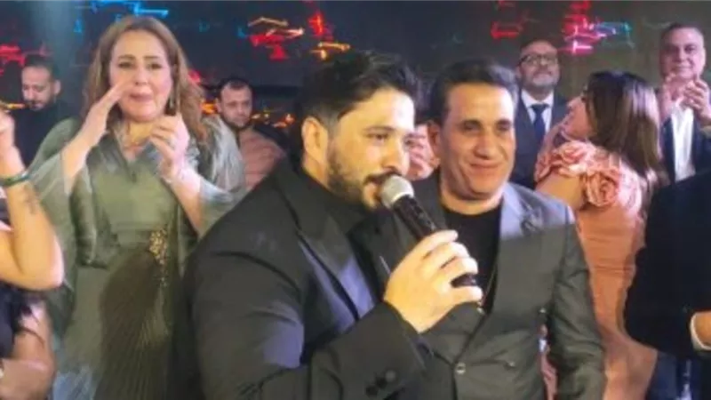 أحمد شيبة ومصطفى حجاج يتألقان فى حفل زفاف ابنة عصام كاريكا