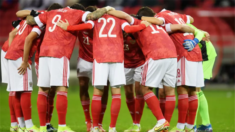 بعد عامين.. روسيا تعود لأجواء الكرة الأوروبية