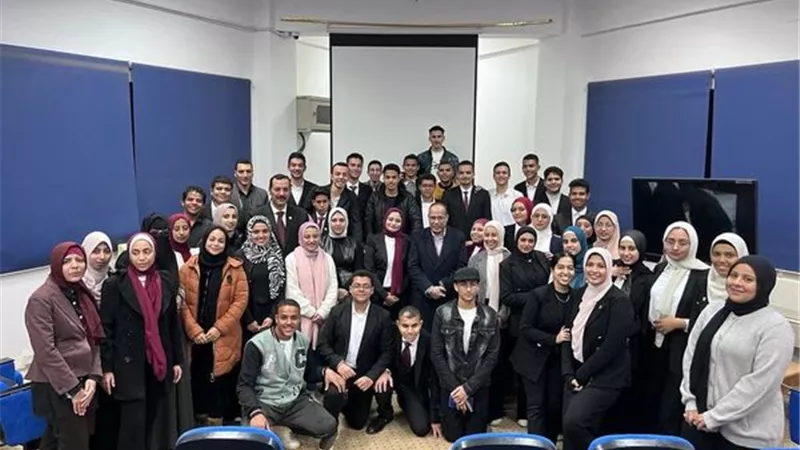 ختام البرنامج التدريبي لمعسكر إعداد القادة بجامعة القناة