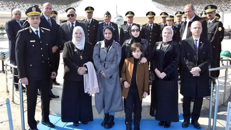 القوات المسلحة تنظم زيارة لضباط الشرطة وأسر الشهداءلمتحف القوات الجوية