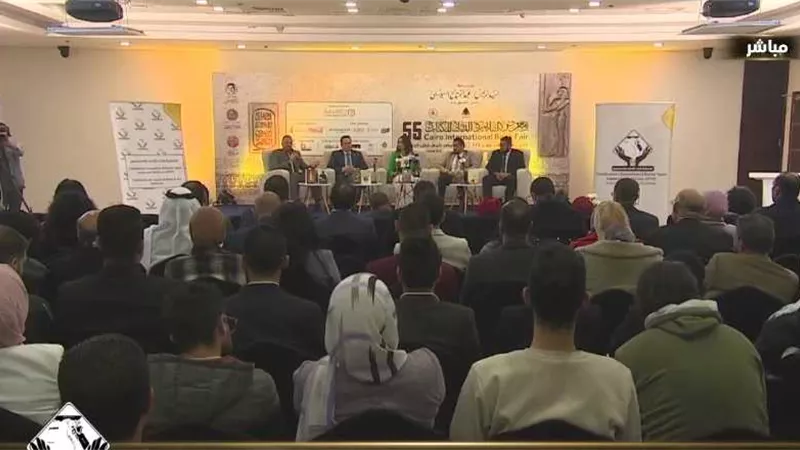 فى ندوة التنسيقية .. عصير الكتب: لدينا 1000 اصدار وبدايتنا كانت بصفحة سوشيال ميديا