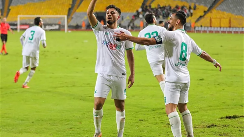 المصري يسحق بيراميدز ويتأهل لنصف نهائي كأس الرابطة - شاهد