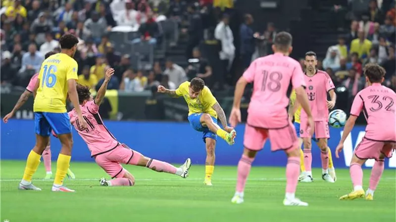النصر يهزم فريق ميسى بنصف دستة أهداف فى كأس موسم الرياض