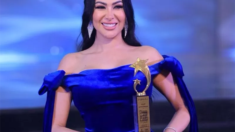 ميرهان حسين تقتنص جائزة التميز عن مسلسل 