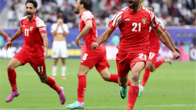 لاول مرة فى ناريخه.. الأردن يبلغ نصف نهائي كأس امم آسيا