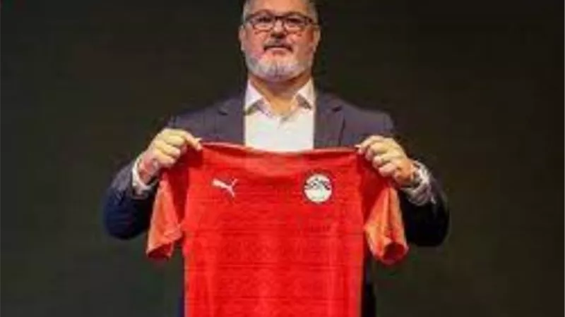 مدرب المنتخب الأولمبى الأقرب لتدريب الفراعنة خلفا لفيتوريا