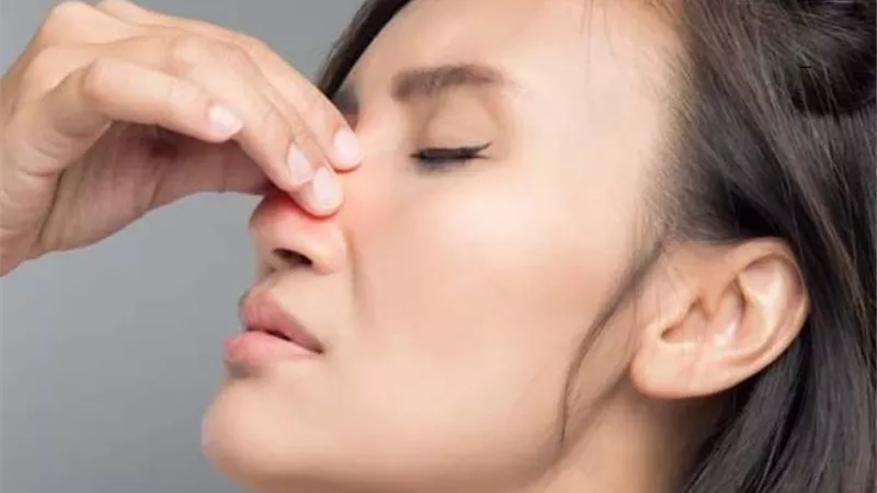 8 علاجات منزلية لانسداد الانف..تعرف عليها