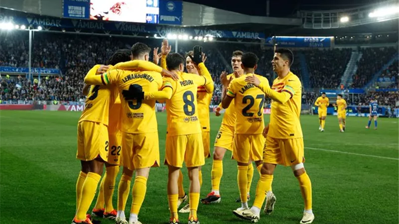 برشلونة يحقق فوزا مثيرا على ديبورتيفو ألافيس 3-1 بالدوري الاسباني