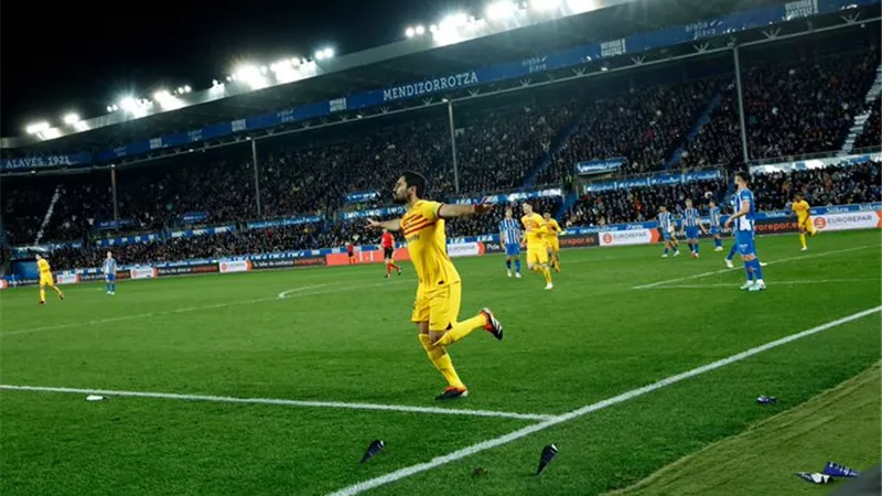 شاهد ملخص وأهداف فوز برشلونة علي ألافيس بالدوري الإسباني