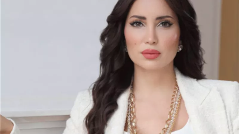 بطلة 