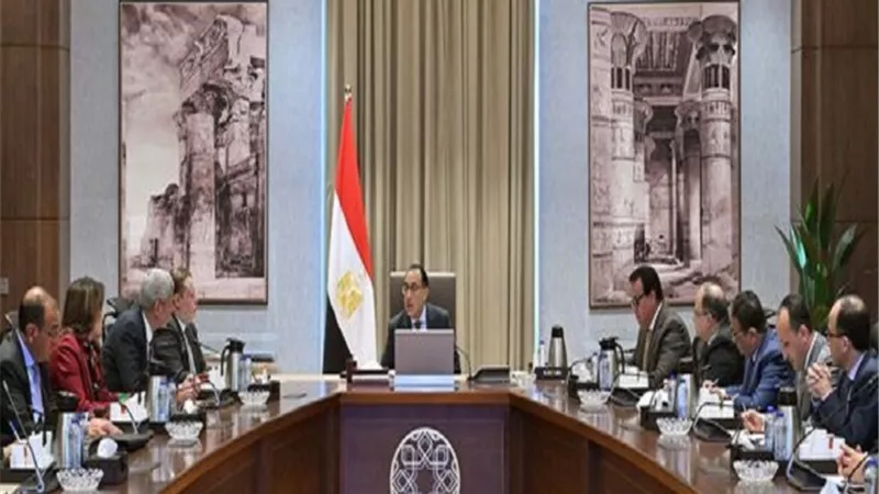 5 شركات عالمية في مجال المعامل توطن صناعتها في مصر