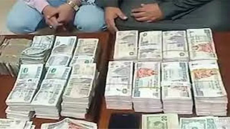 ضبط تشكيلات عصابية للإتجار غير المشروع بالنقد الأجنبى