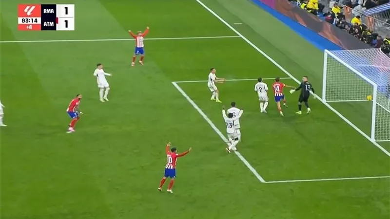 ديربي العاصمة.. أتلتيكو يخطف تعادلا صعبا أمام ريال مدريد فى الليج