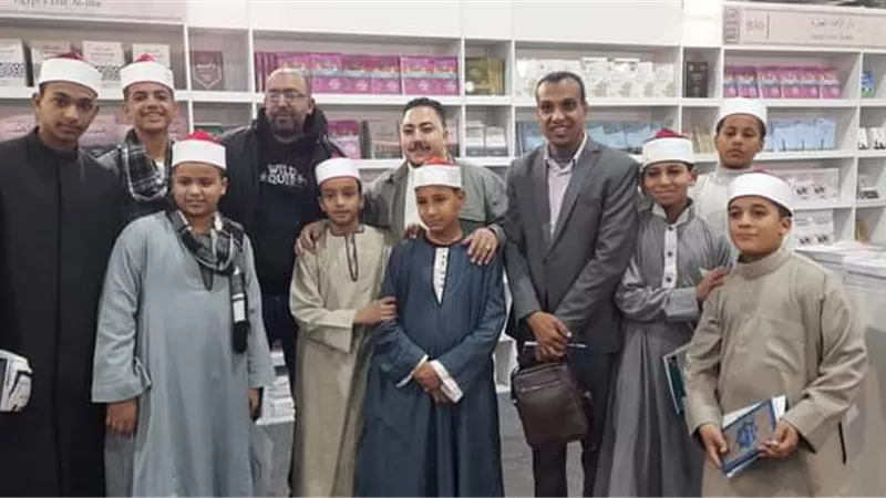 الأقصر الأزهرية تشارك فى معرض الكتاب بإبتهالات وأناشيد دينية