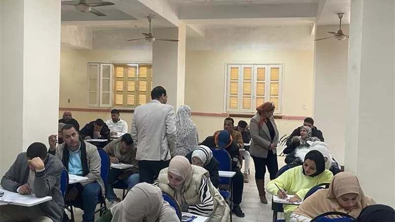 بدء امتحانات التيرم الاول بمركز التعلم المدمج ببنى سويف