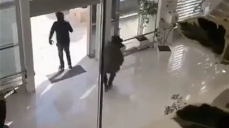 سطو مسلح على أحد البنوك في رام الله