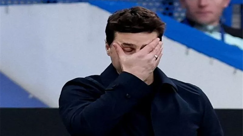 زوجة سيلفا تطالب بإقالة مدرب تشيلسي