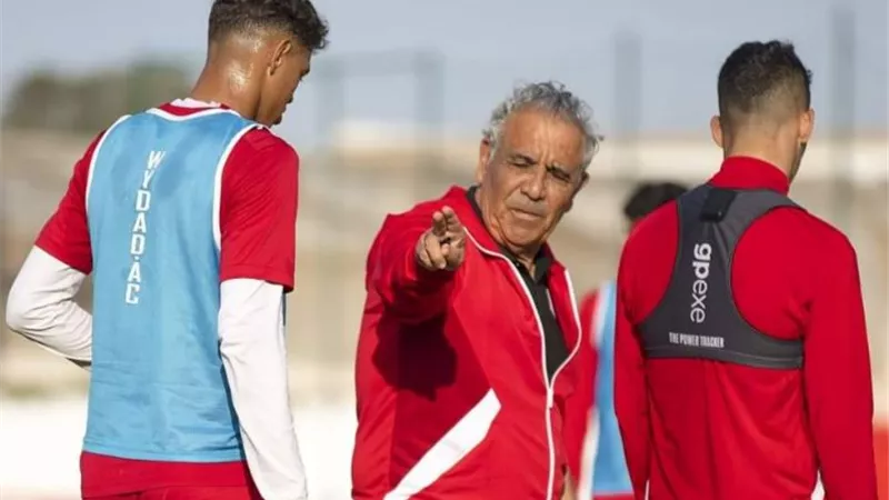 الوداد يؤدى تدريباته بمركب بن جلون استعدادا للفتح الرباطي