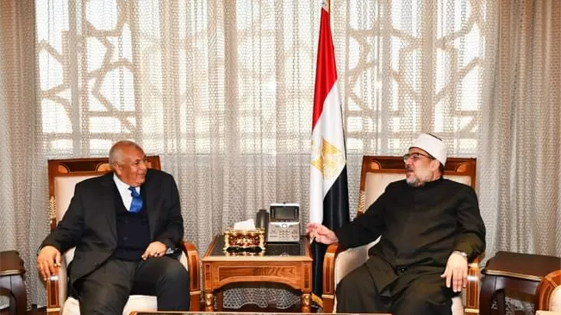 محافظ الوادي الجديد يعلن إنشاء مركز لاعداد محفظي القرآن الكريم