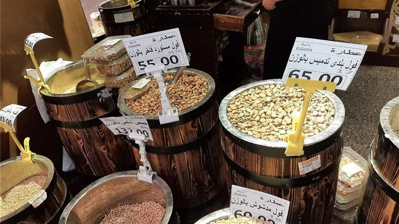 الحكومة تجرى حملات لضبط الأسواق والتصدى لمحاولات حجب السلع