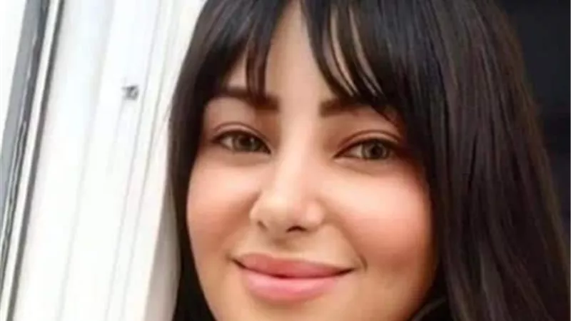 فنانة شابة شهيرة تعلن اعتزالها الفن.. اعرف التفاصيل