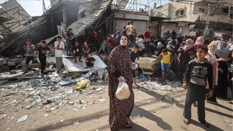 الهلال الأحمر الفلسطينى: انتشار الأوبئة بين صفوف النازحين في غزة