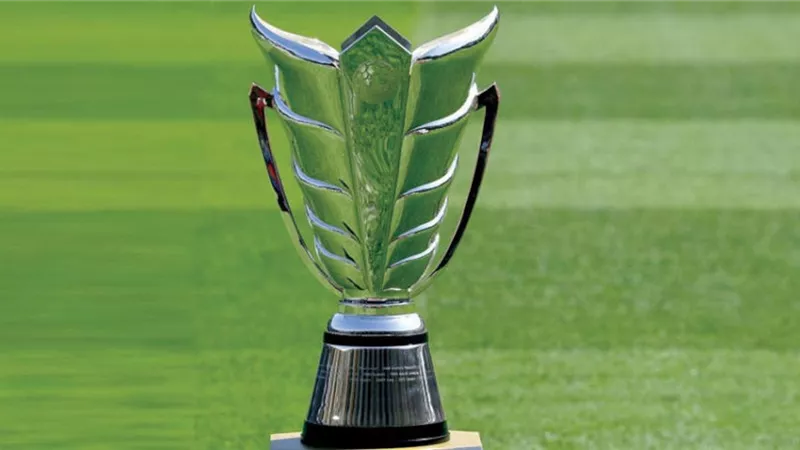 ثلاثي عربي في التشكيل المثالي لربع نهائي كأس آسيا