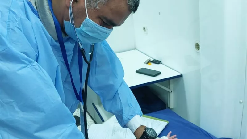 استكمال تقديم الخدمات الطبية لعلاج المرضى الأولى بالرعايةفى أسوان
