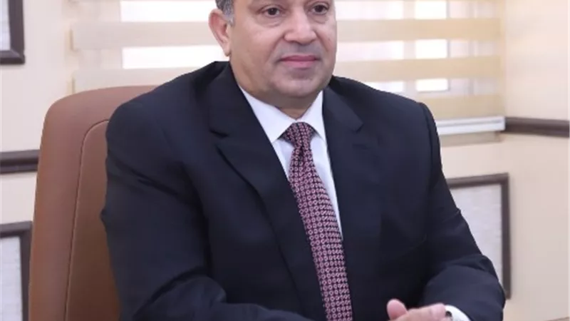 عكاوى يبحث استعدادات الجامعة الاهلية للفصل الدراسي الثاني