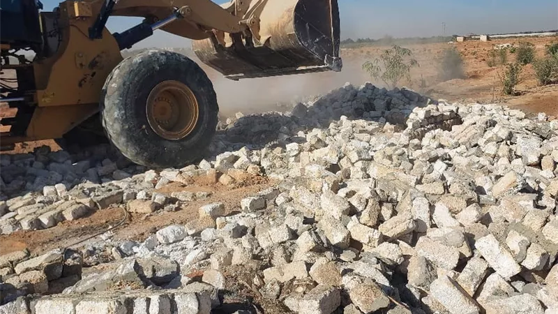 ازالة 18 حالة تعدى بحى فيصل واسترداد 3350 متر مربع ضمن الموجة الـ22