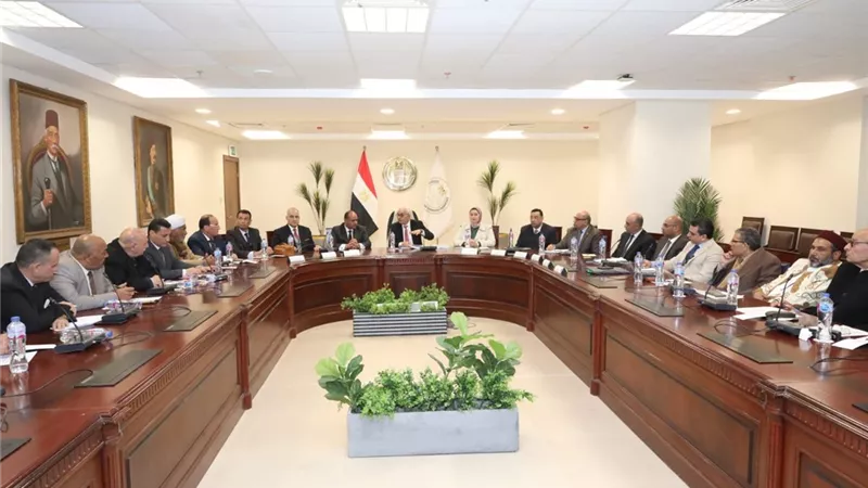 حجازي يستعرض رؤية وجهود الوزارة لتطوير المنظومة التعليمية