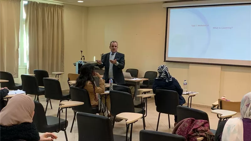 الجامعة العربية المفتوحة تنظم ورشة عمل حول 
